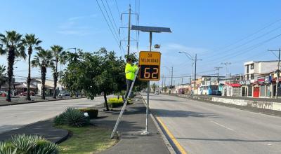 Imagen referencial de calibración de un radar en la avenida Francisco de Orellana, al norte de Guayaquil. 