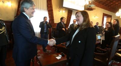 El presidente Guillermo Lasso recibió en Carondelet a Nathalia Gherman, Directora Ejecutiva del Comité Contra el Terrorismo de las Naciones Unidas, el 24 de octubre de 2023.