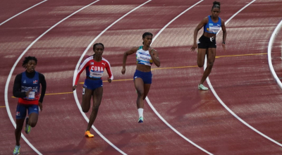 Anahí Suárez, durante su participación en las semifinales de 200 metros en los Juegos Panamericanos de Santiago, el 1 de noviembre de 2023.