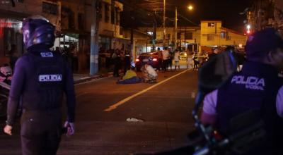 Una balacera en las calles Rosendo Avilés y Machala, al sur de Guayaquil, dejó dos muertos y al menos cuatro personas heridas el 8 de octubre 2023.