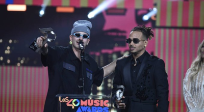 Feid y Ozuna fueron premiados a la 'Mejor Colaboración Urbana' con su tema 'Hey Mor'