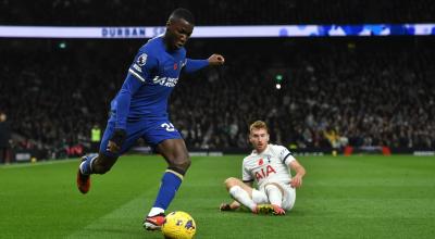 Moisés Caicedo durante la victoria ante Tottenham Hotspur, este 6 de noviembre de 2023.