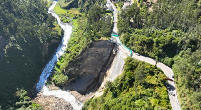 Imagen aérea de la avenida de Los Conquistadores, en Quito, en septiembre de 2023.