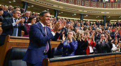 El secretario general del PSOE, Pedro Sánchez, ha sido reelegido como presidente del Gobierno `por mayoría absoluta, el 16 de noviembre de 2023.