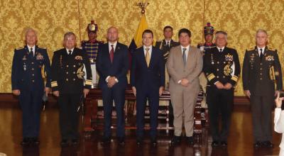 El presidente Daniel Noboa posesiona a la nueva cúpula de las Fuerzas Armadas. Quito, 30 de noviembre de 2023