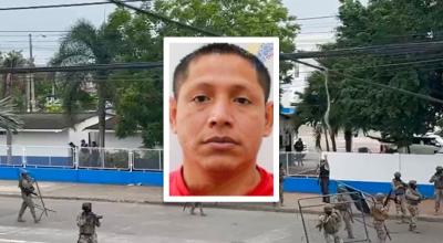 Jaime Enrique Santacruz, presunto cabecilla de Los Lobos en El Oro, fue capturado brevemente el 27 de noviembre.