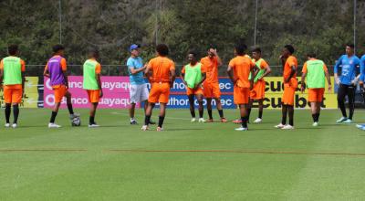 La Selección de Ecuador Sub 23 entrenando en la Casa de la Selección, martes 5 de diciembre de 2023.