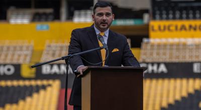 Antonio Alvarez tras posesionarse como presidente de Barcelona, el miércoles 13 de diciembre del 2023
Nueva dirigencia de Barcelona SC asume cargo en una evento que se realizó está tarde en el estadio Banco Pichincha. Antonio Alvarez, presidente 
Fotos: POLO/API