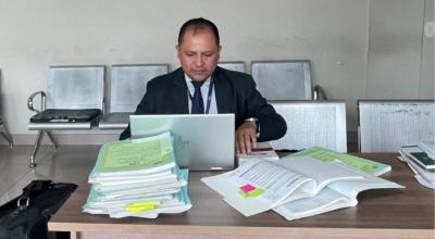 El fallecido fiscal César Suárez en una audiencia sobre un caso de corrupción hospitalaria, en enero de 2023. 