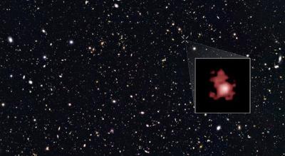  Imagen de la galaxia GN-z11, en el recuadro, captada por el telescopio espacial 'Hubble'.