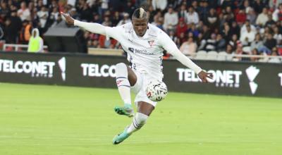 Jairón Charcopa, jugador de Liga de Quito, 17 de febrero de 2024.