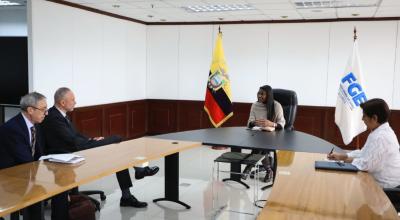 El embajador de Italia en Ecuador,  Giovanni Davoli, visitó a la fiscal Diana Salazar, el 20 de febrero de 2024. 
