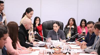 Los integrantes de la Comisión de Fiscalización en la reunión de este 22 de febrero de 2024.