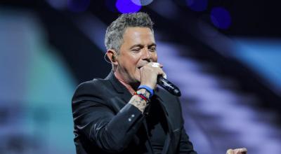 Alejandro Sanz recibió las Gaviotas de Oro y Plata en el inicio del Festival de Viña del Mar.