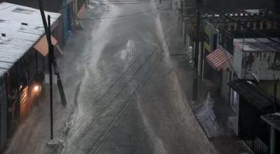 Calles inundadas en Conocoto, el 27 de febrero de 2024.