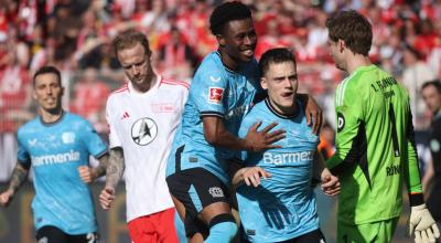 Florian Wirtz, del Bayer Leverkusen, celebra su gol durante el partido de la Bundesliga ante FC Union Berlin, el 6 de abril de 2024.