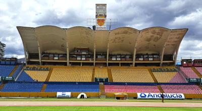 Imagen de la tribuna principal del estadio Olímpico Atahualpa, en enero de 2020.