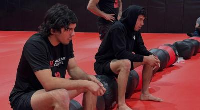 Adrián y Andrés Luna Martinetti, durante un entrenamiento en el programa de desarrollo de UFC, en México.