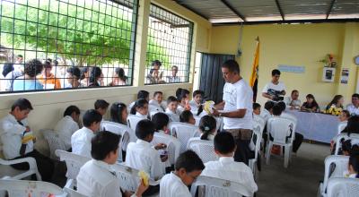 Imagen referencial del desayuno escolar en la ciudad de Chone.