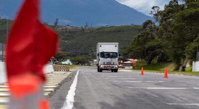 chevrolet driving experience camiones