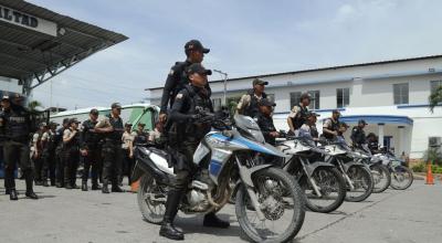 Imagen referencial. Elementos de la policía motorizada en Guayaquil.