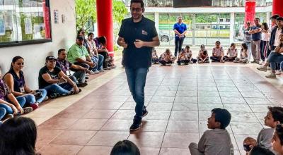 Actividades escolares en una institución educativa de la Sierra.