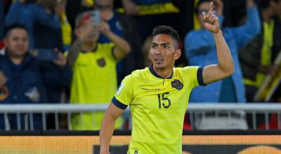 Ángel Mena, de  Ecuador, festeja su gol ante Chile en la sexta fecha de las Eliminatorias al Mundial 2026, el 21 de noviembre de 2023.
