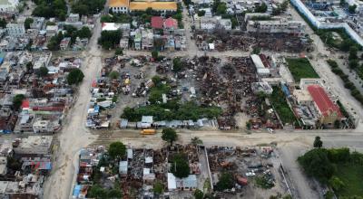 Imagen aérea de un barrio de Puerto Príncipe, devastado por la violencia de las pandillas, el 23 de mayo de 2024.