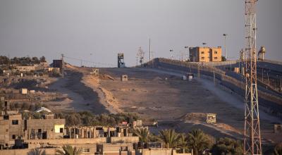 La valla fronteriza entre la Franja de Gaza y Egipto en Rafah, sur de Gaza, 24 de mayo de 2024.