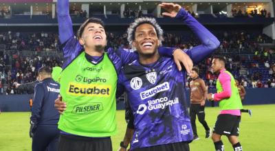 Kendry Páez y Joao Ortiz, durante un partido con Independiente del Valle, el 2 de junio de 2024.