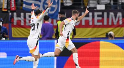 Los jugadores de Alemania festejan el empate de 1-1 con Suiza en la Eurocopa 2024, el 23 de junio.