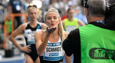 Alica Schmidt, durante una carrera de 400 metros en Berlín el 4 de septiembre del 2022.