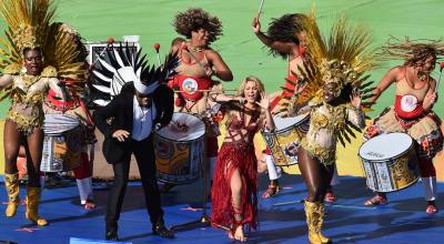 Shakira durante su presentación del Mundial 2014, 13 de julio de 2014.