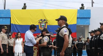 El presidente Daniel Noboa participó este 11 de julio en la entrega de 11.000 chalecos a la Policía Nacional.