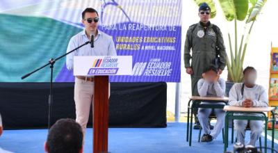 El presidente Daniel Noboa da un discurso en Machala, El Oro, el 31 de julio de 2024.