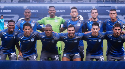 Emelec antes del partido ante Universidad Católica el 5 de mayo de 2024.