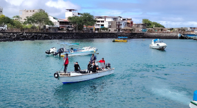 Embarcaciones en el Parque Nacional Galápagos el 30 de julio de 2024.