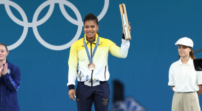 Angie Palacios, con su medalla de bronce en los Juegos Olímpicos, el 9 de agosto de 2024.