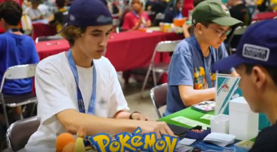 Cuatro niños ecuatorianos viajan a Hawái para competir en el famoso Mundial de Pokémon