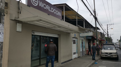 Una oficina de Worldcoin en el sector de Samanas, en el norte de Guayaquil, 7 de agosto de 2024.