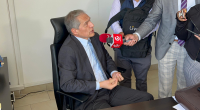 El juez Fernando Muñoz, del Tribunal Contencioso Electoral (TCE), durante una comparecencia de prensa, el 13 de agosto de 2024.