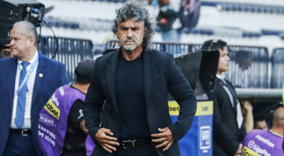 Leonel Álvarez, director técnico de Emelec, en el partido ante Deportivo Cuenca, 4 de agosto del 2024.