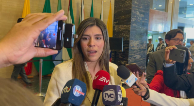 "Verónica Abad es una conspiradora completa", dice Valentina Centeno, jefa de la bancada oficialista