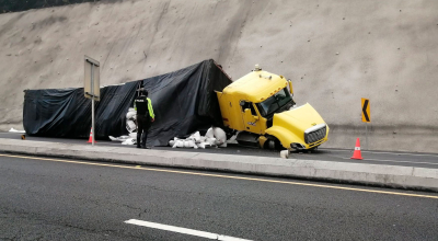 Fuerte congestión vehicular en Guayllabamba por accidente de tránsito este 20 de agosto