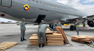 El gobierno colombiano envió personal de apoyo para combatir los incendios en Ecuador.