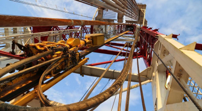 Una torre de petróleo en el campo Auca, de Petroecuador. Imagen referencial.