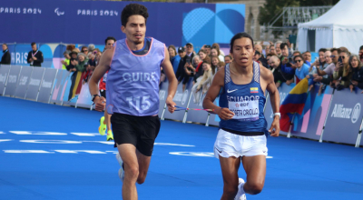 Sixto Moreta durante su participación en la maratón T12 de los Juegos Paralímpicos de París, el 8 de septiembre de 2024.