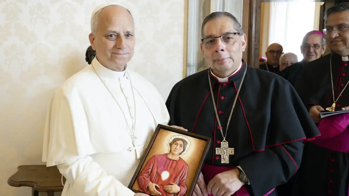 Arzobispo de Quito pide oraciones por el papa León XIV ante su próxima cirugía para extirpar un nódulo pulmonar
