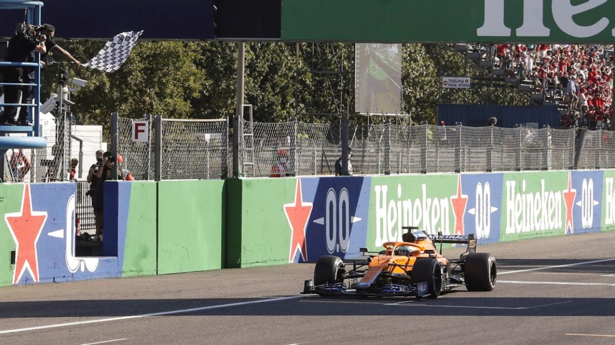 Ricciardo sorprende y gana en Monza· Verstappen y Hamilton, fuera