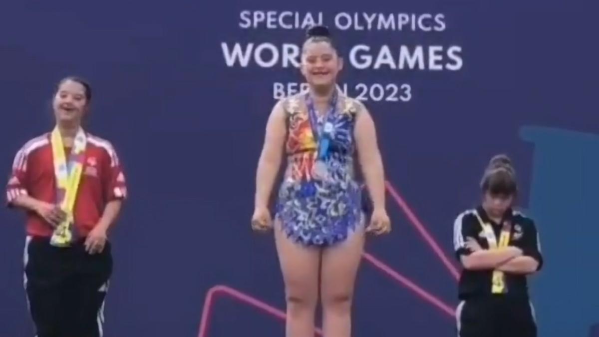 Andrea Ponce gana cuatro medallas en los Juegos Mundiales de Olimpiadas